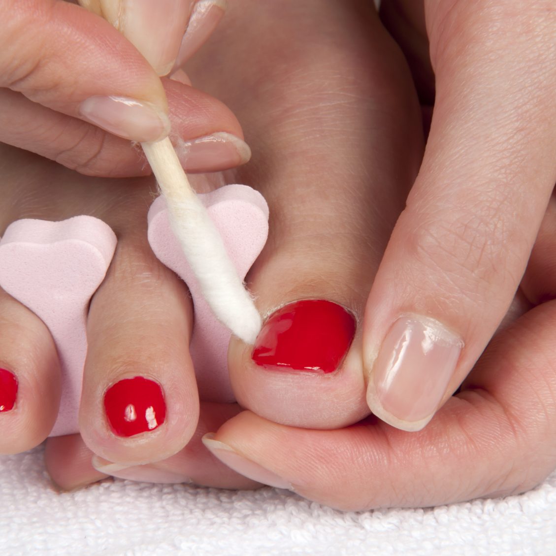 Pedicura con torno y mascarilla reparadora